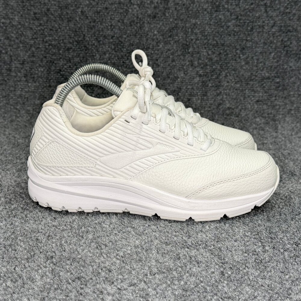 Brooks Addiction Walker 2 Walking Shoes Women's Size 7 Bone White Athletic Comfy